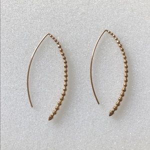 stella and dot dangle earrings